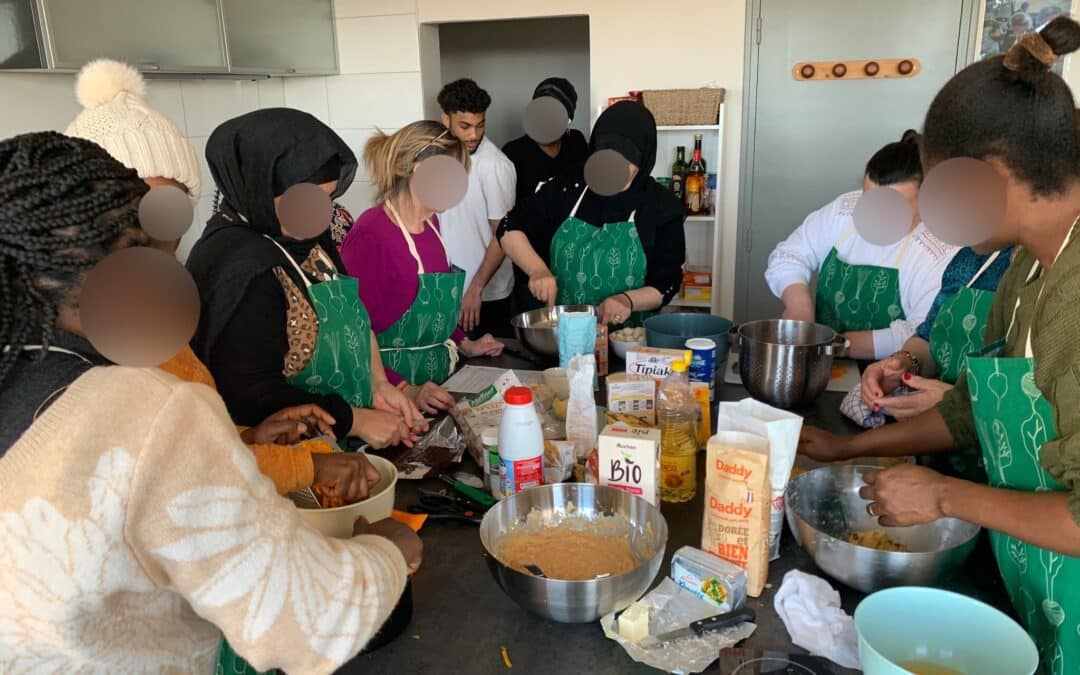 Atelier de cuisine solidaire au Secours Populaire à Clermont Ferrand